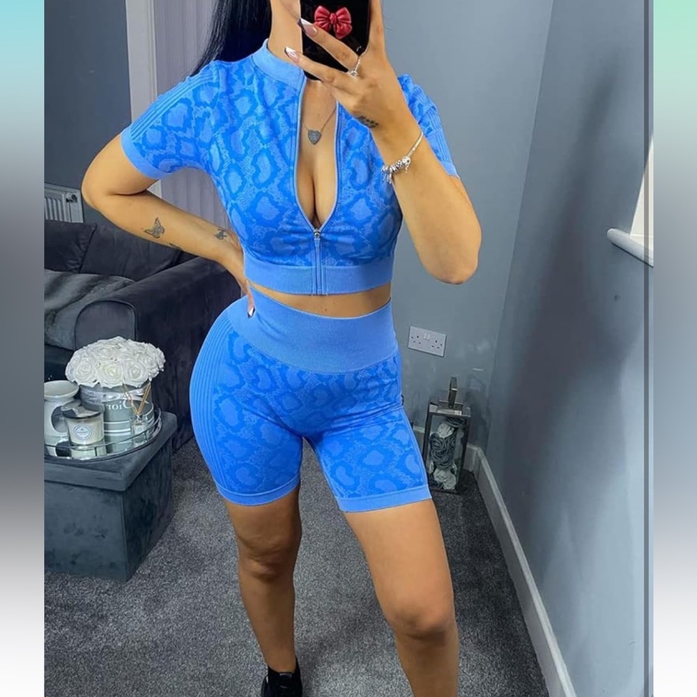 Blue Snake Print Two-Piece Set - Picture 4 of 7
